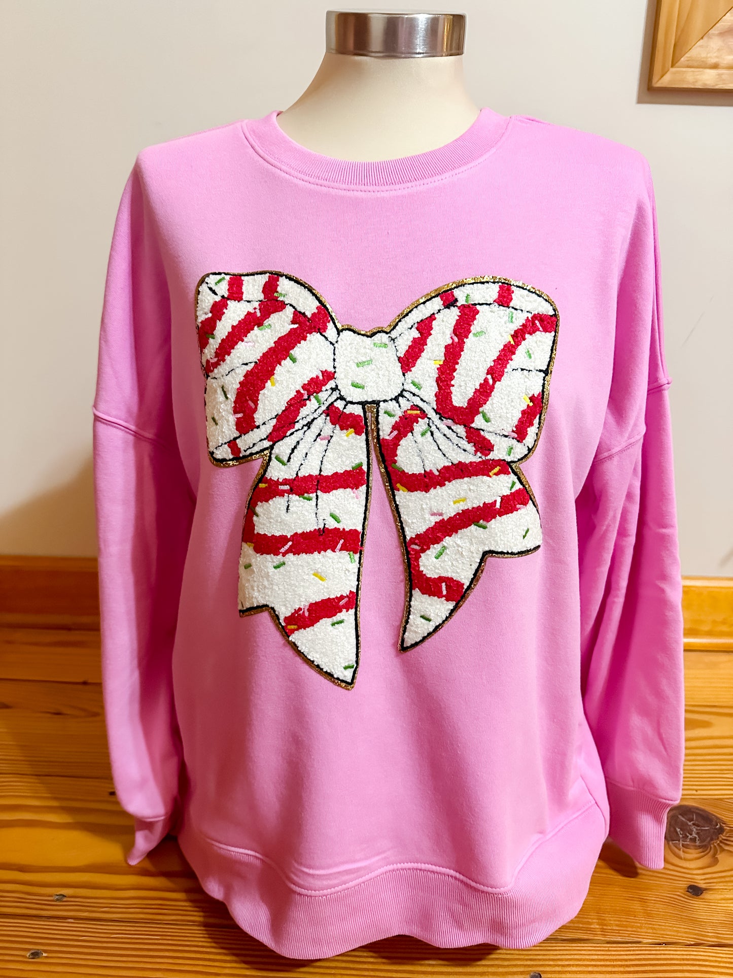 Christmas Tree Cake Bow Patch Sweatshirt