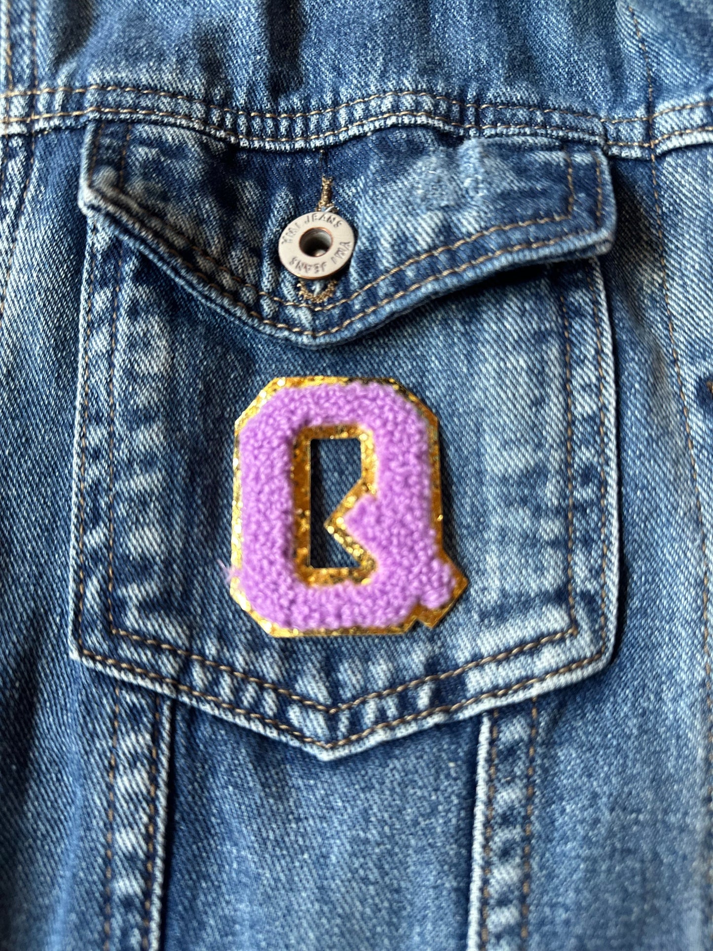 Q